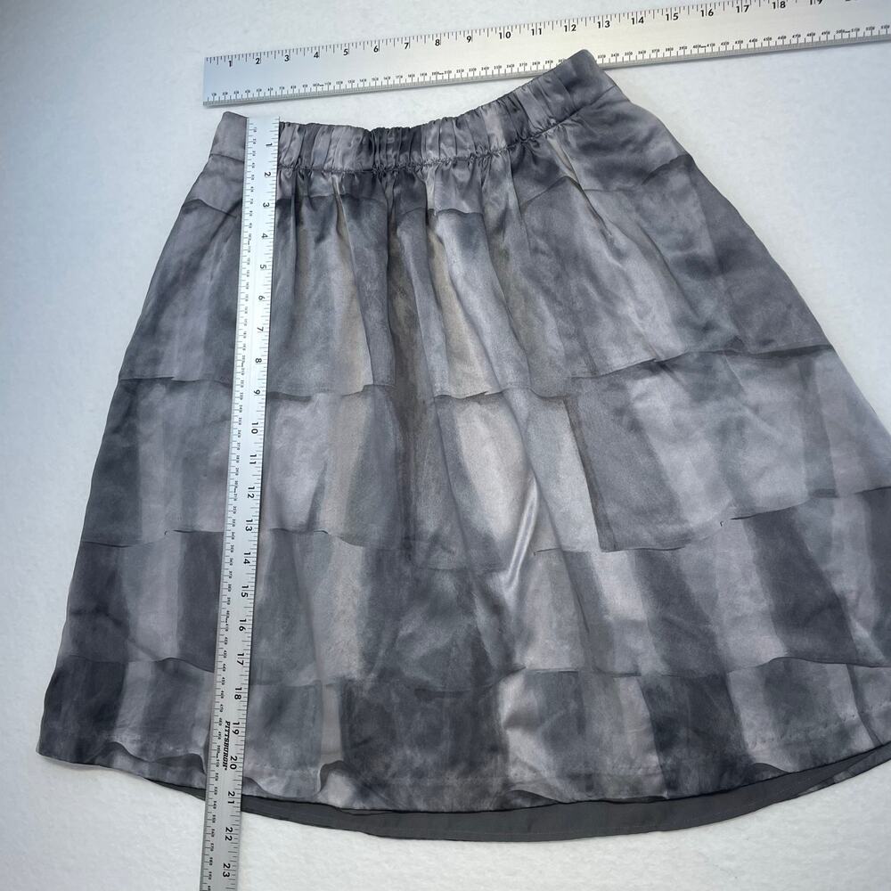 Banana Republic 100% Silk Tiered Mini Skirt Gray Size 2 Minimalist Quiet Luxury - Picture 4 of 8